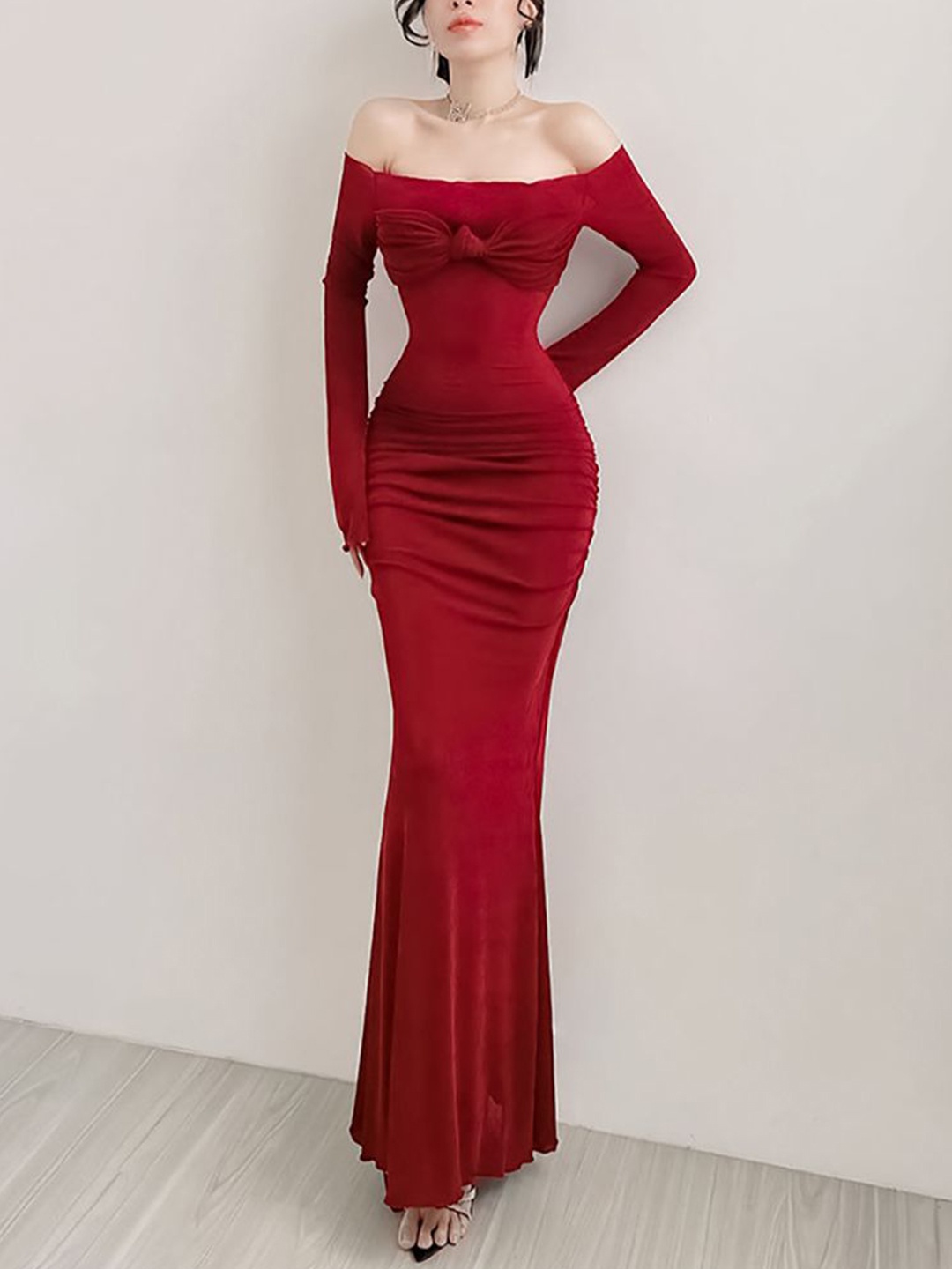 

StyleCast x Revolte Women Off-Shoulder Fit & Flare Maxi Dress, Red