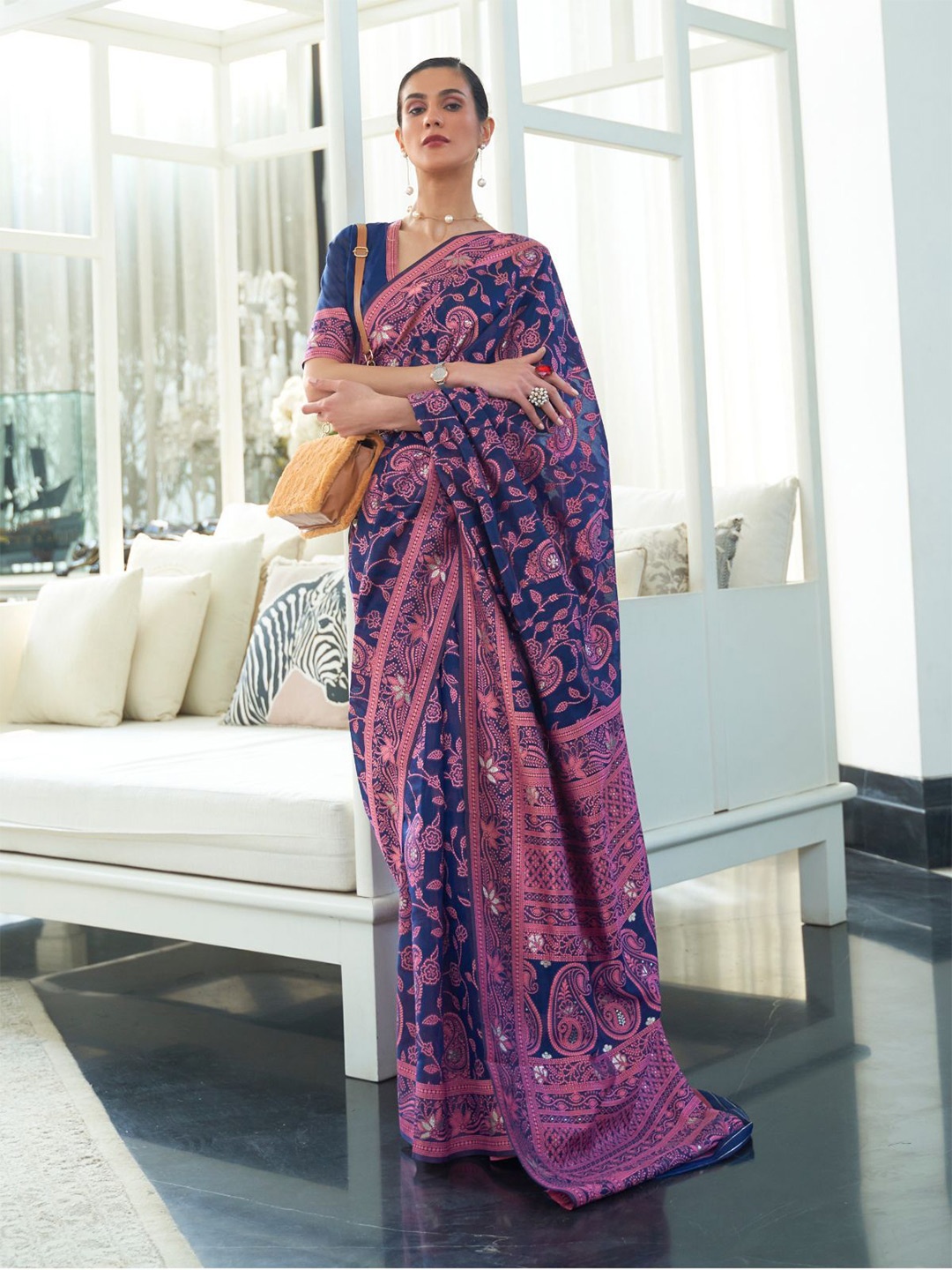 

ODETTE Floral Woven Design Zari Saree, Navy blue