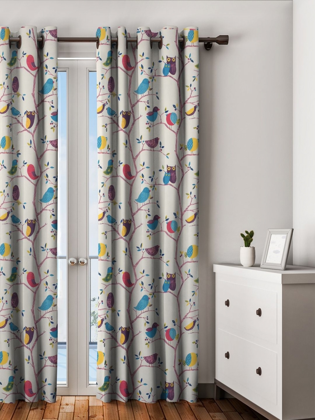 

URBAN DREAM White Quirky Cotton Door Curtain