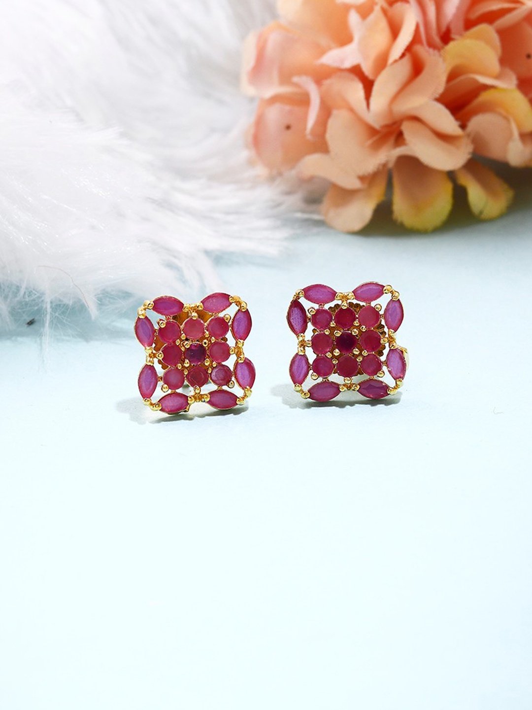 

Mirraw Gold-Plated Floral Shaped Antique Drop Earrings, Pink