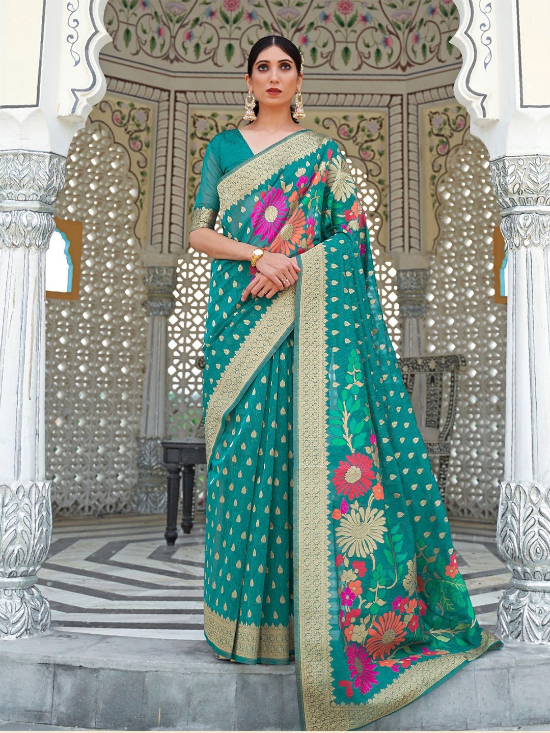 

ODETTE Woven Design Zari Saree, Sea green