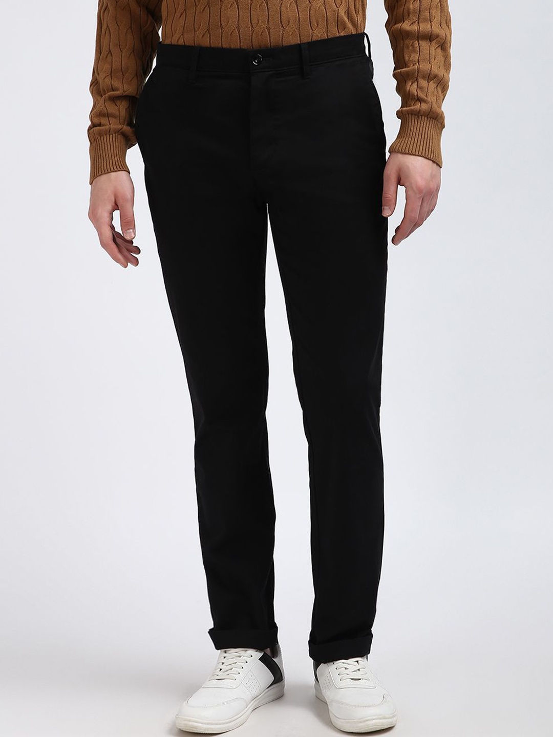 

Tommy Hilfiger Men Straight Fit Chinos Trousers, Black
