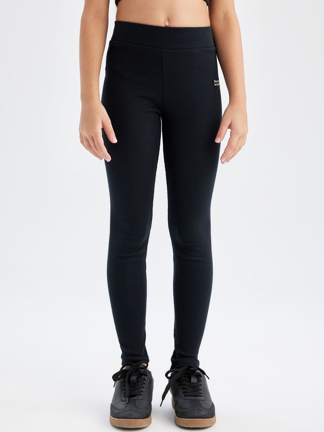 

DeFacto Girls Solid Ankle-Length Leggings, Navy blue