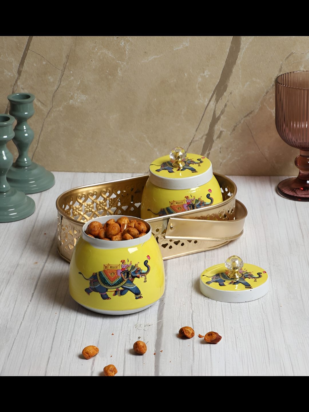 

Amaya Decors Yellow & White 2 Pieces Printed Jars With Basket