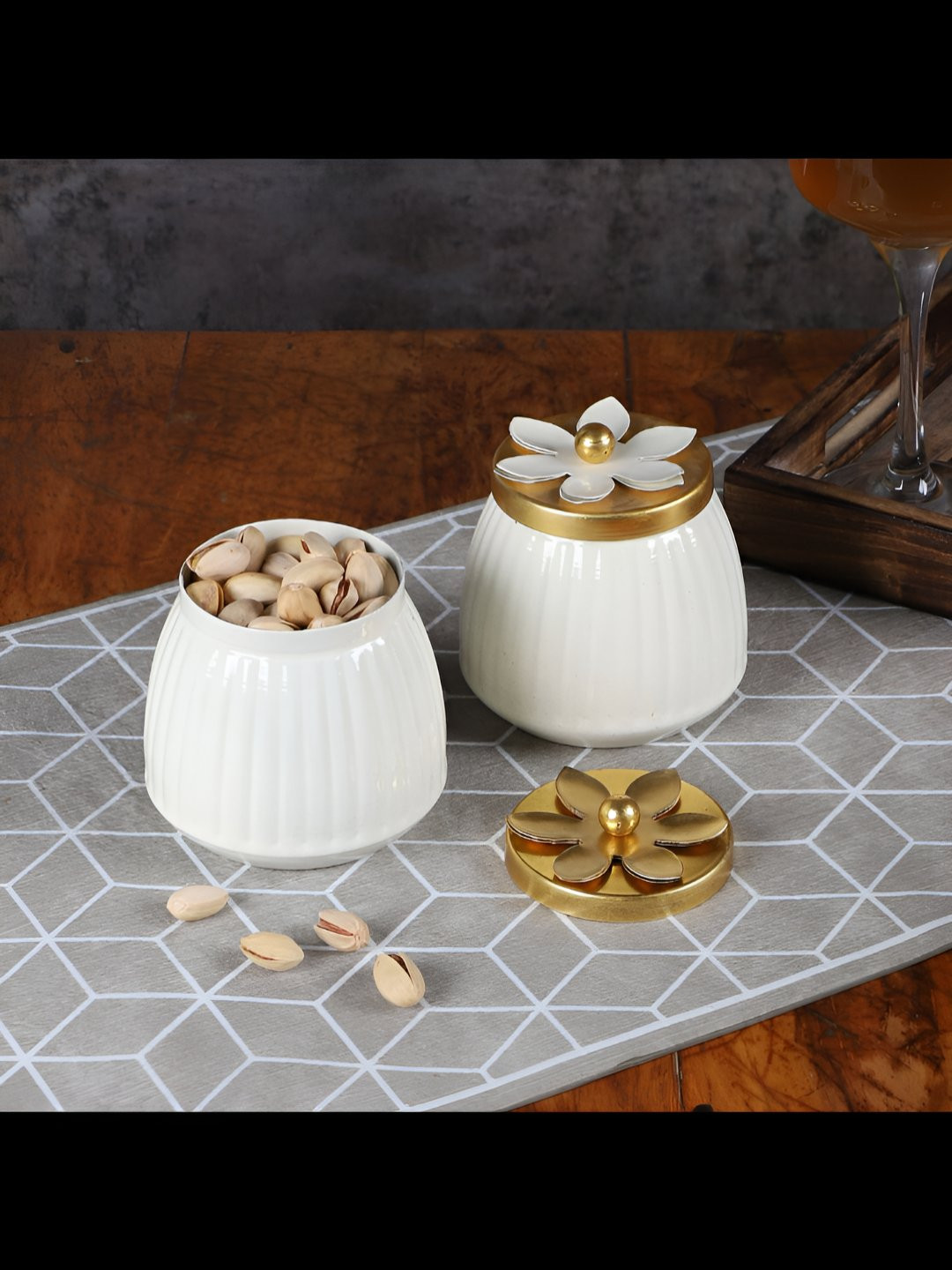 

Amaya Decors White 2 Pieces Textured Metal Containers With Lid