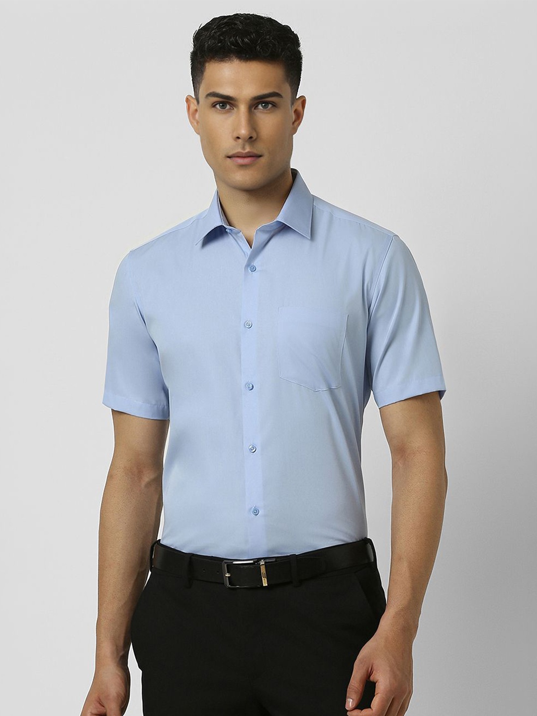 

Van Heusen Men Spread Collar Solid Cotton Formal Shirt, Blue