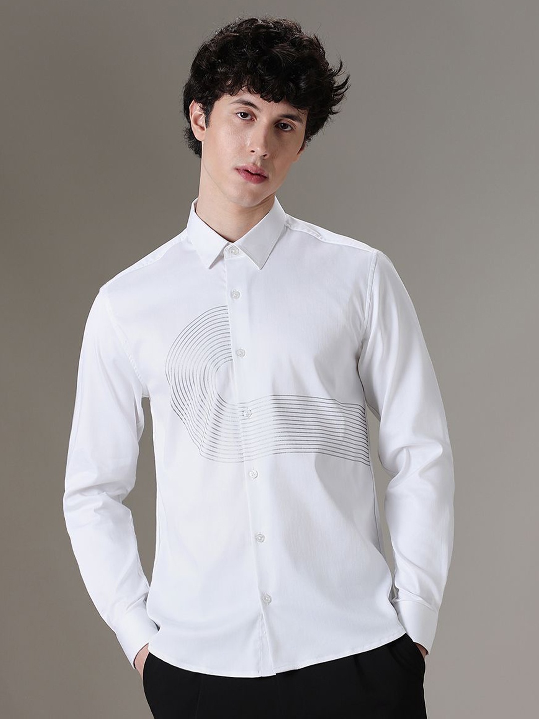 

Banana Club Men Classic Slim Fit Cutaway Collar Abstract Printed Party Shirt, White