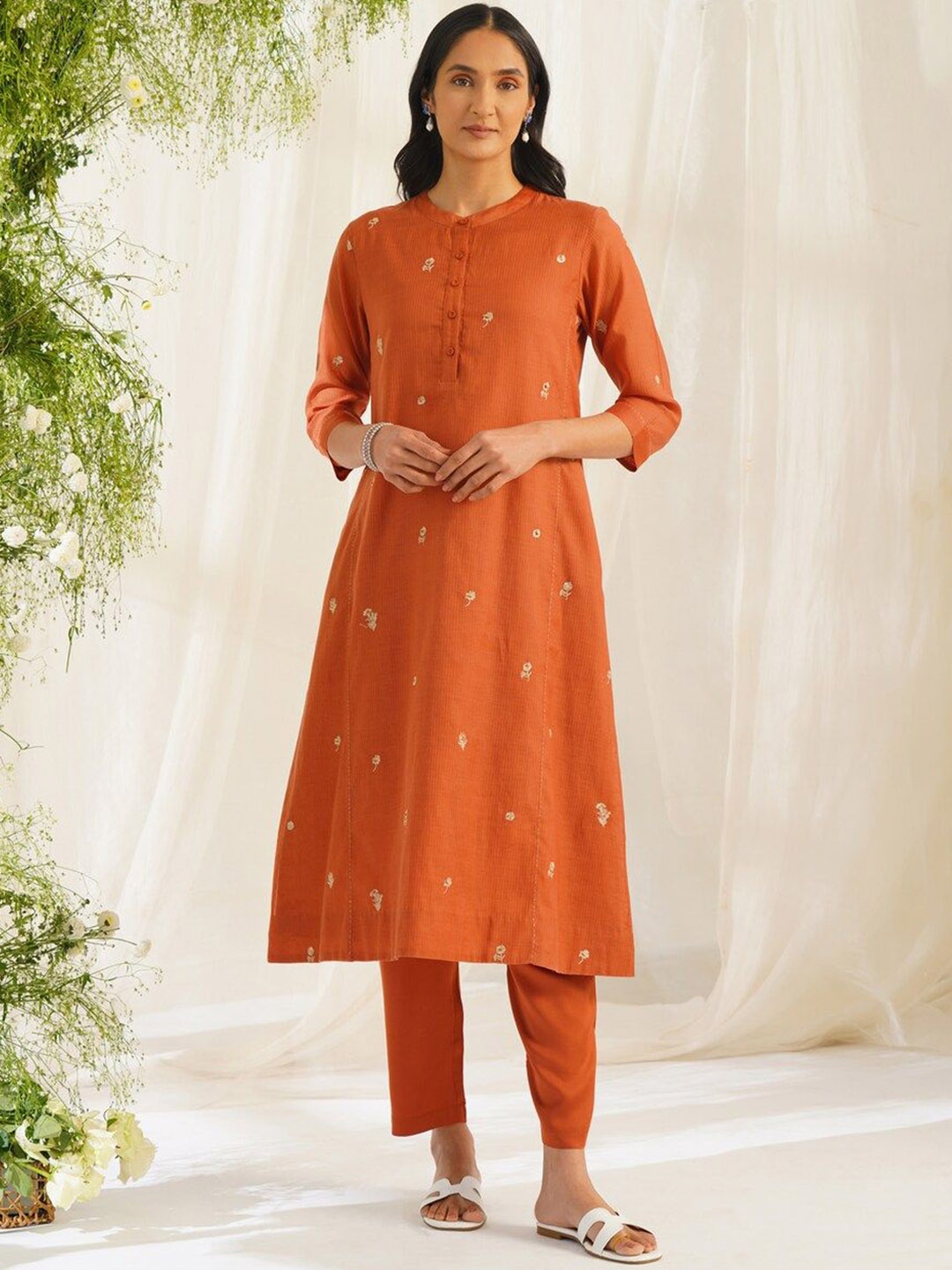 

JAYPORE Floral Embroidered Band Collar Cotton Silk A-Line Kurta, Rust
