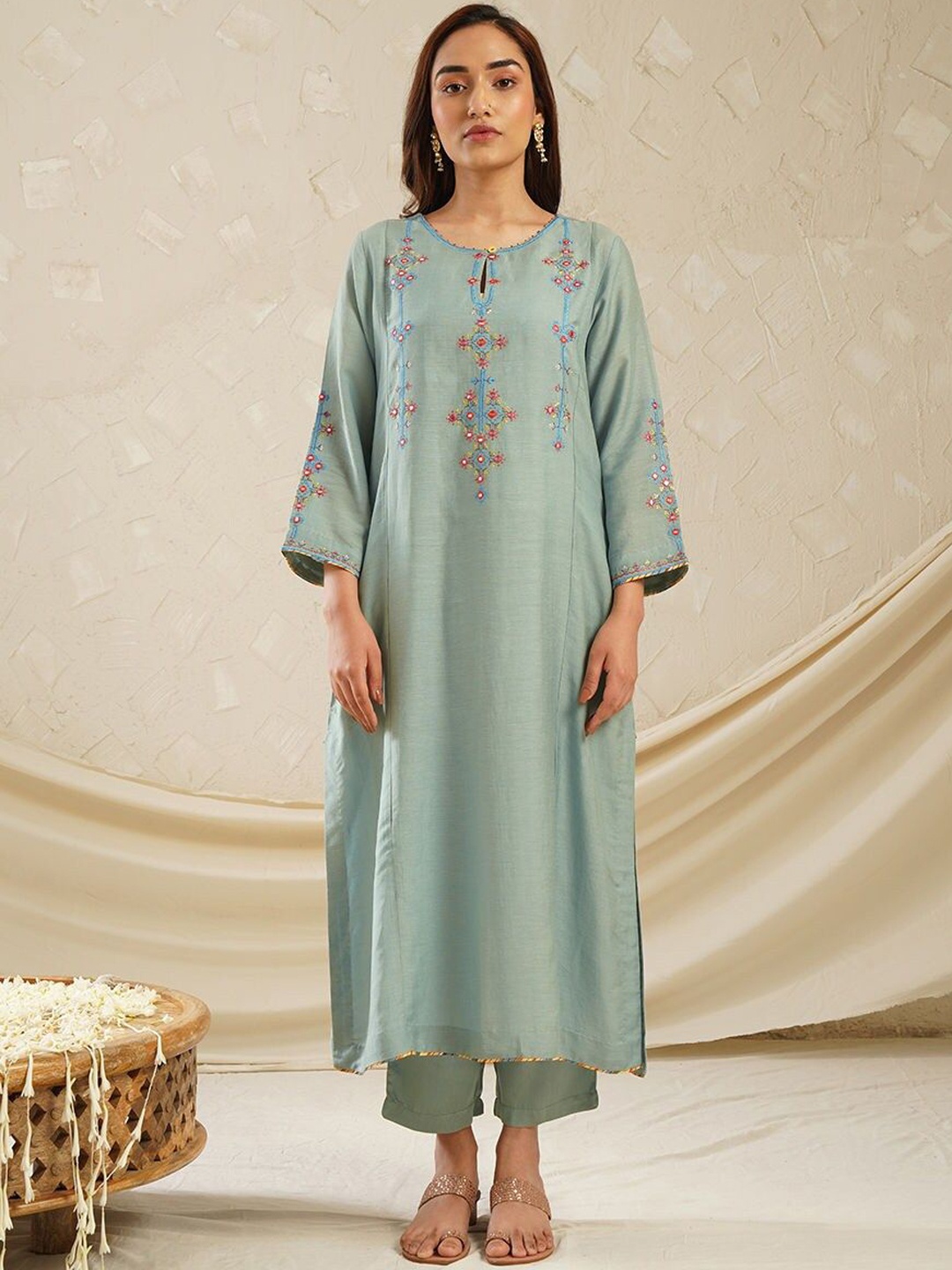 

JAYPORE Ethnic Motifs Embroidered Regular Straight Mirror Work Straight Kurta, Teal