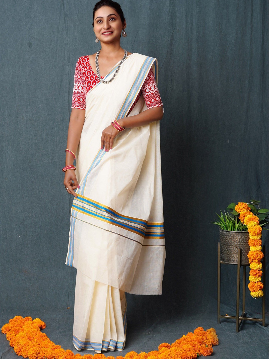 

Unnati Silks Zari Pure Cotton Handloom Kasavu Saree, Cream