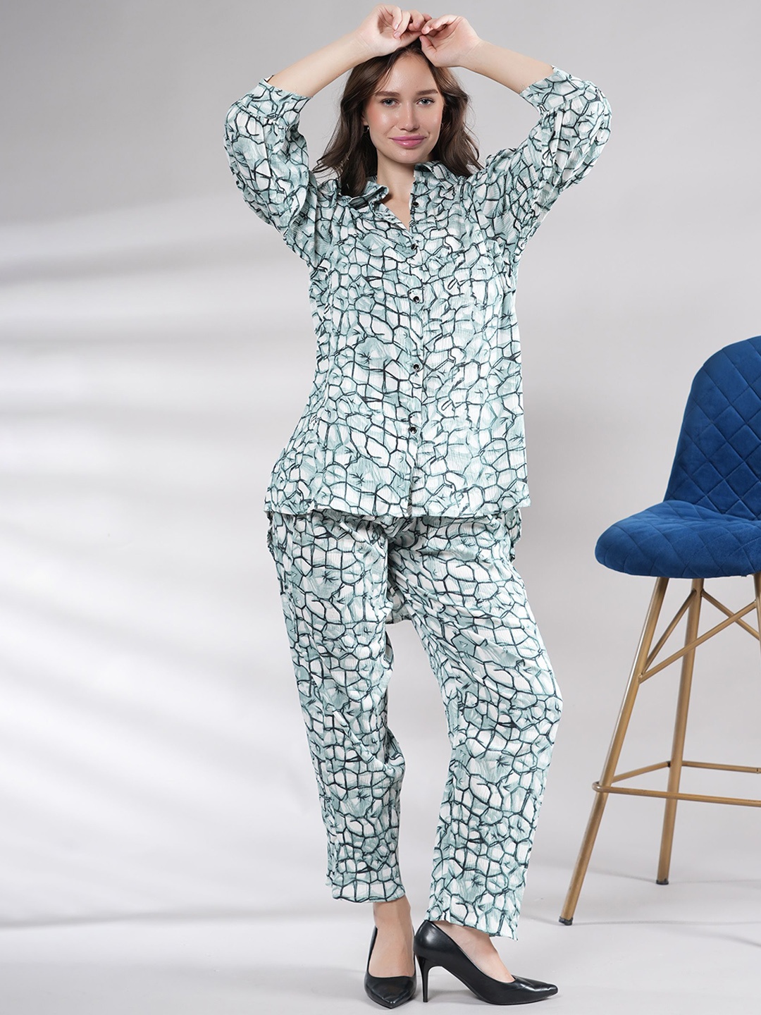 

BAESD Abstract Printed Shirt With Trousers, Green