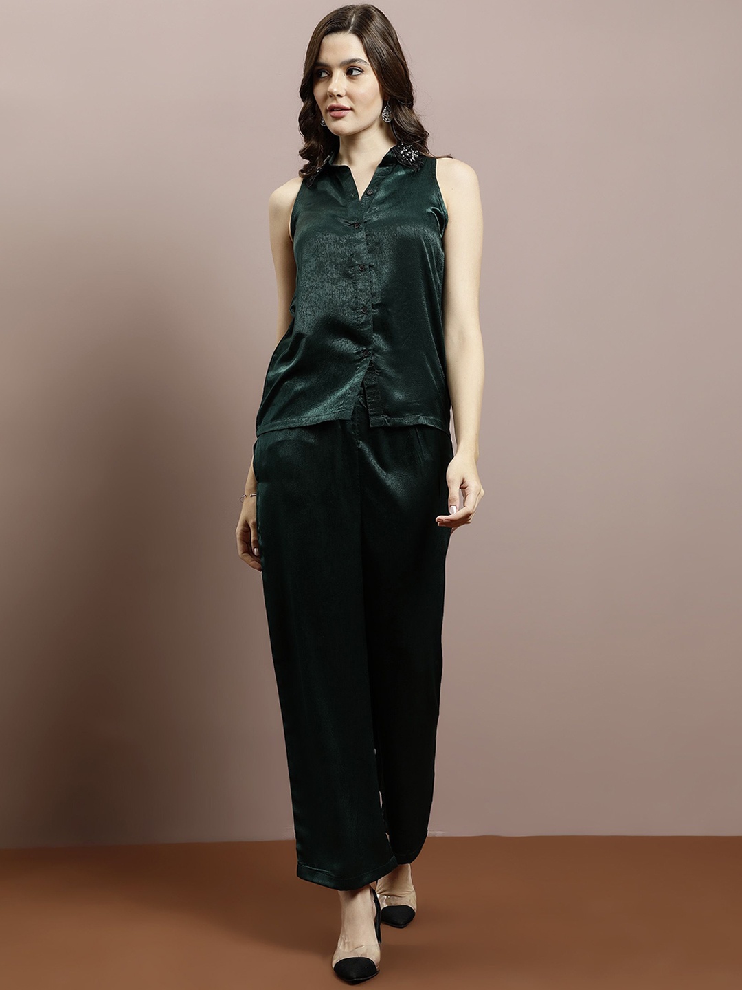 

Athena Embellished Sleeveless Shirt With Trouser, Green