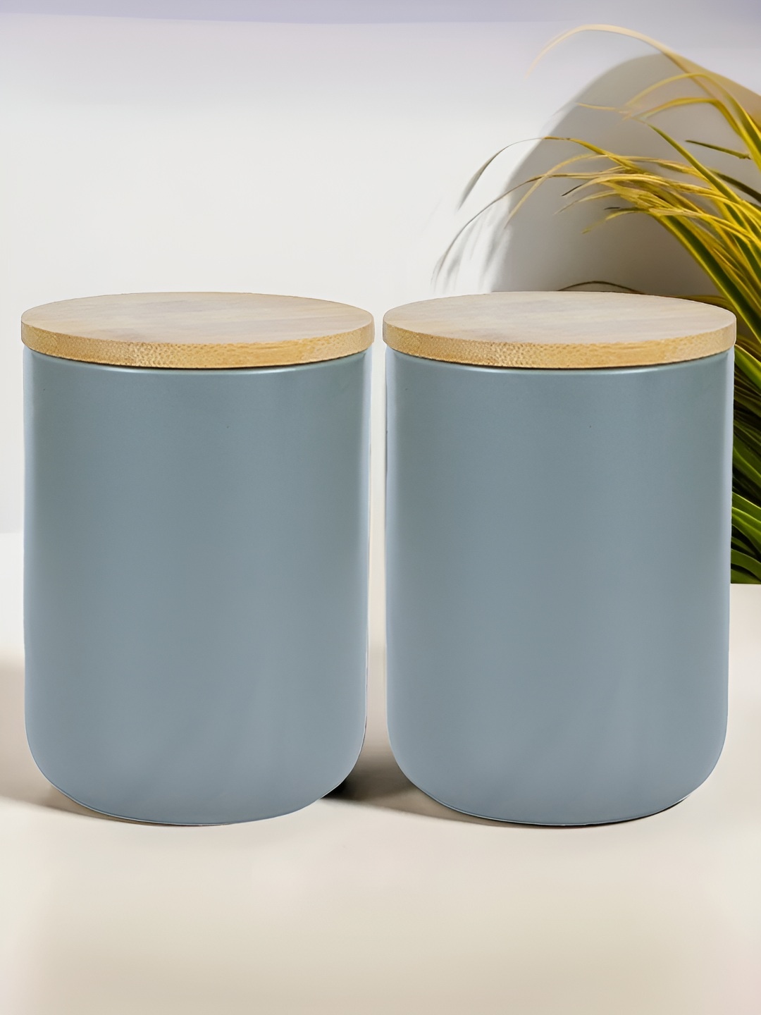 

UMAI Grey 2 Pieces Ceramic Core Container Jar With Bamboo Lid-800ml
