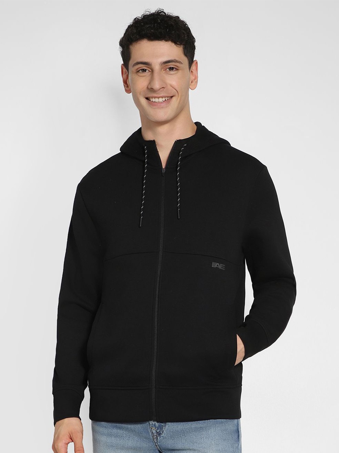 

AMERICAN EAGLE OUTFITTERS Men Cotton Hooded Sweatshirt, Black