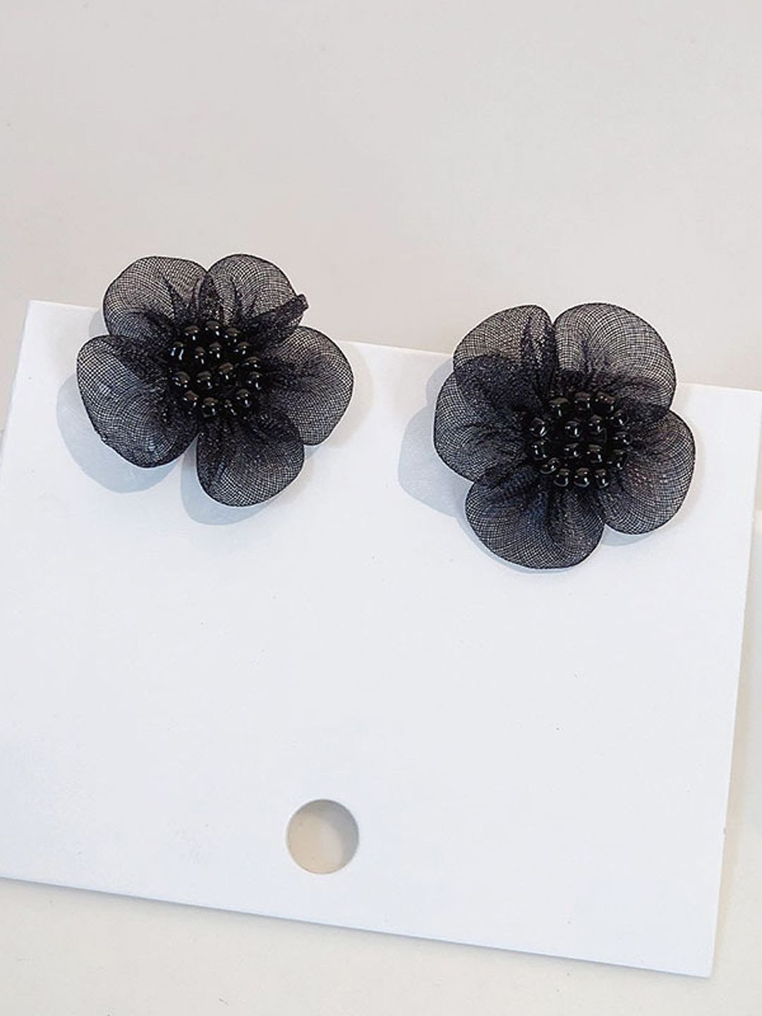 

KRENOZ Floral Studs Earrings, Black