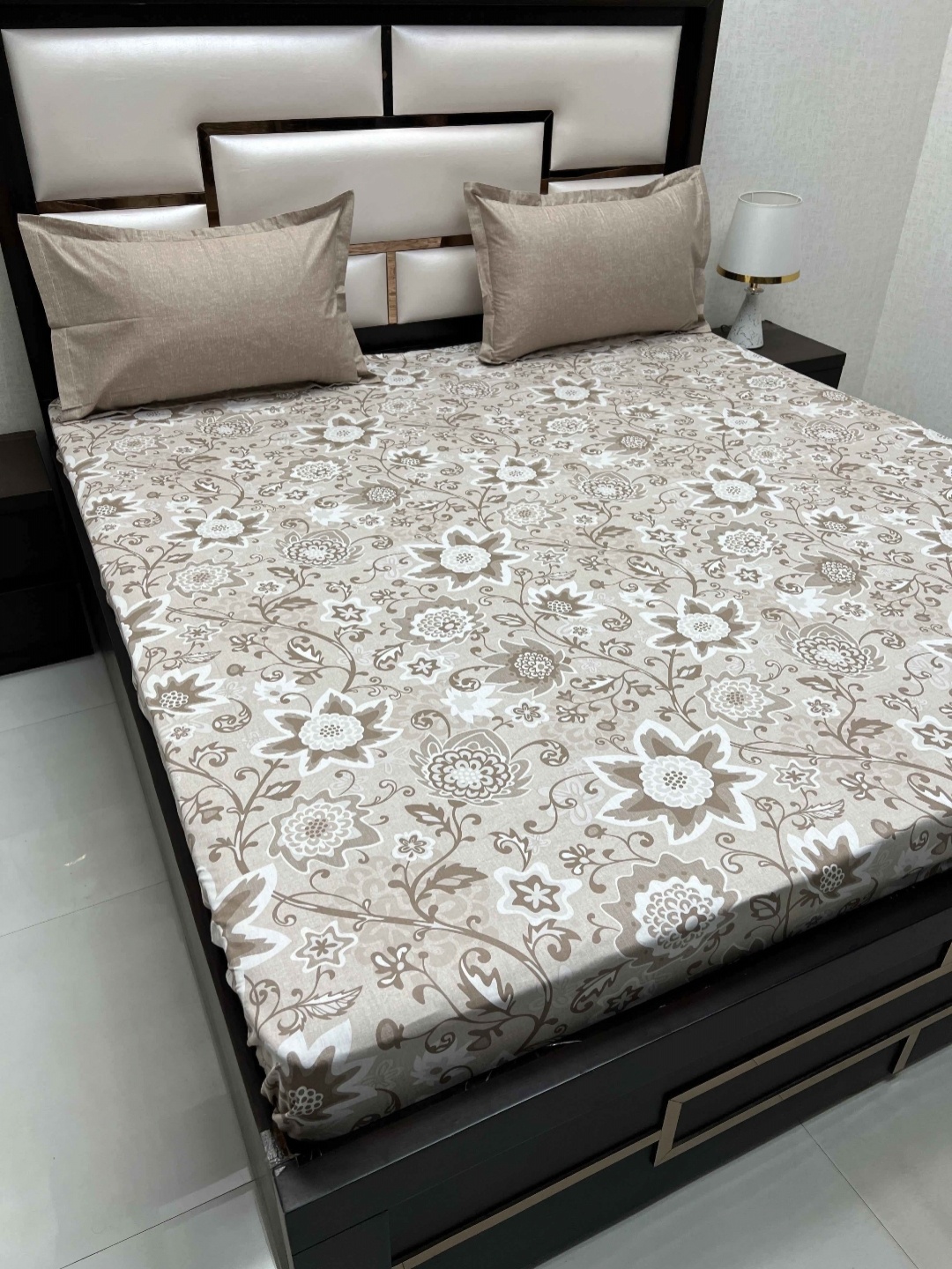 

Pure Decor Cotton King Size Double Bedsheet With 2 Pillow Covers 2.74m X 2.74m, Brown