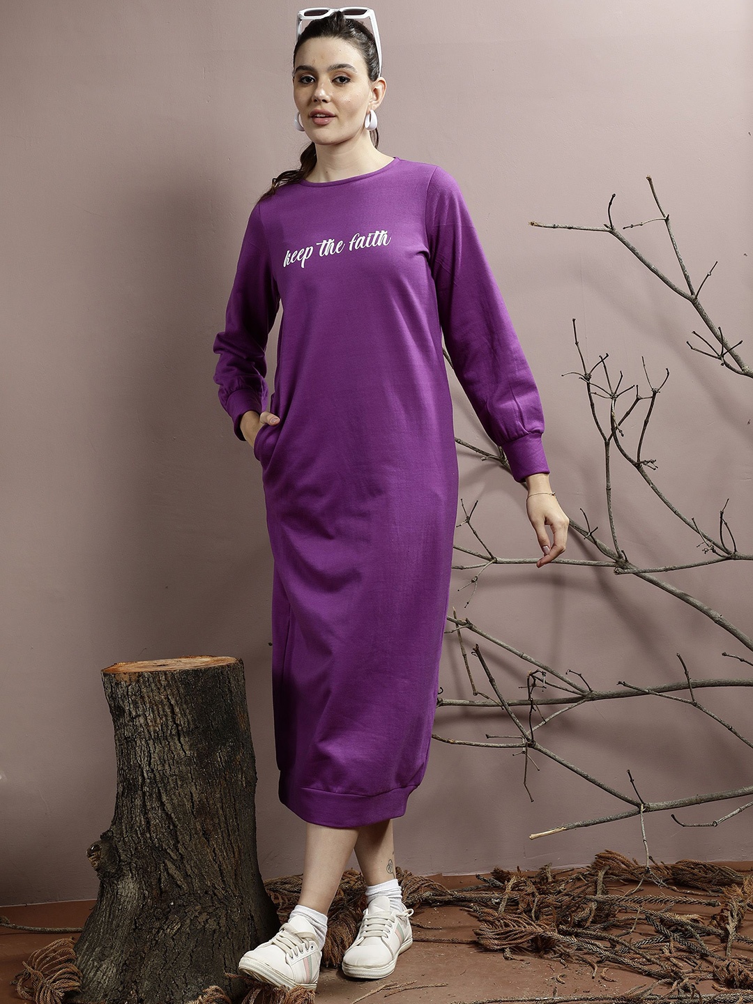 

Athena Alphanumeric Printed Cotton T-shirt Midi Dress, Purple