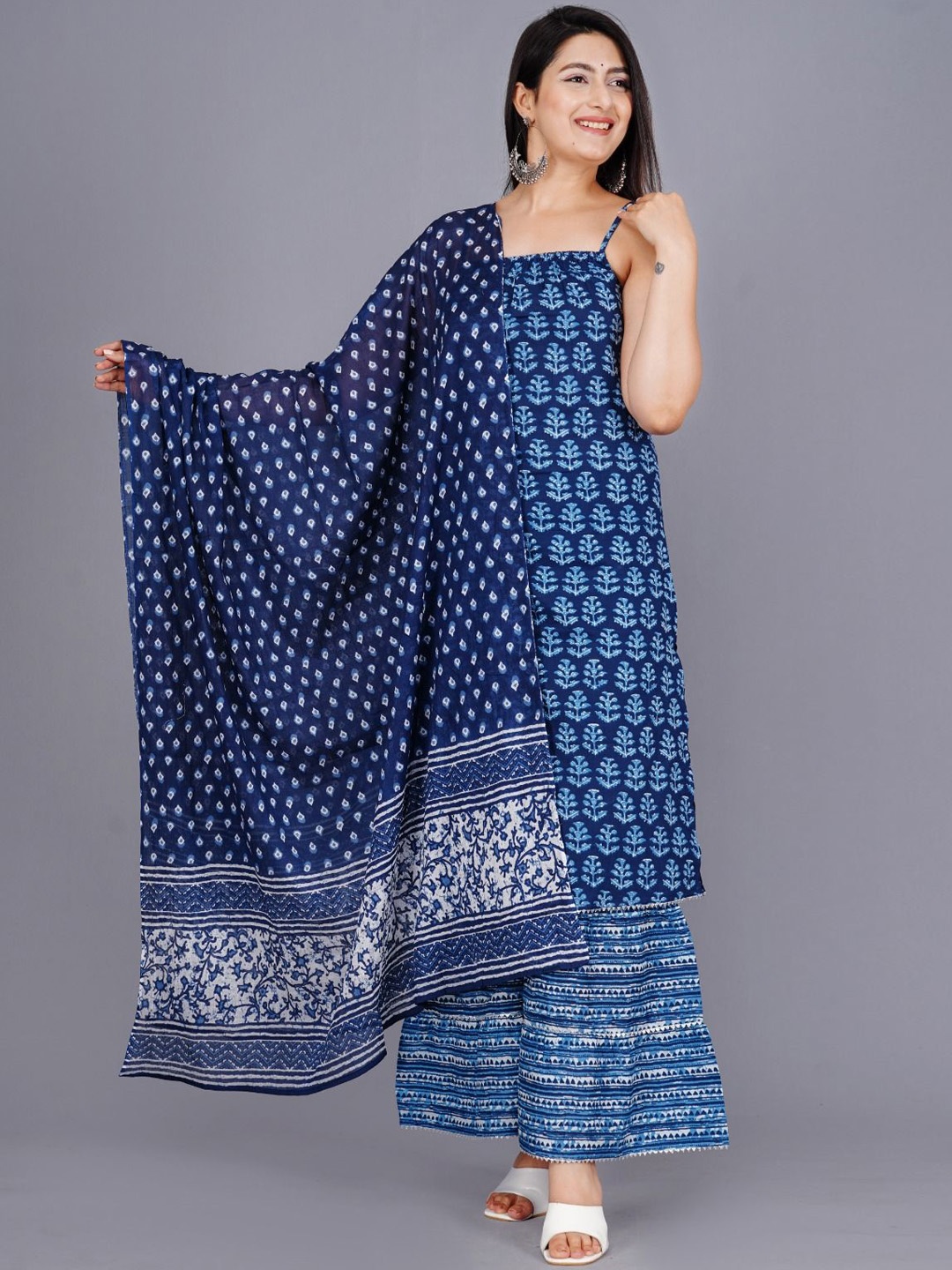

Cloth Bites Floral Printed Regular Pure Cotton Straight Kurta with Sharara & Dupatta, Blue