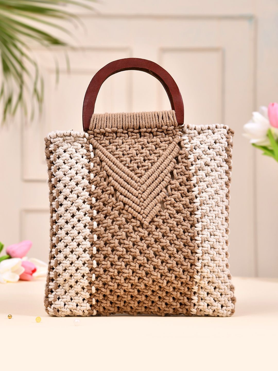 

Silvermerc Designs Geometric Shopper Handheld Bag with Fringed, Beige