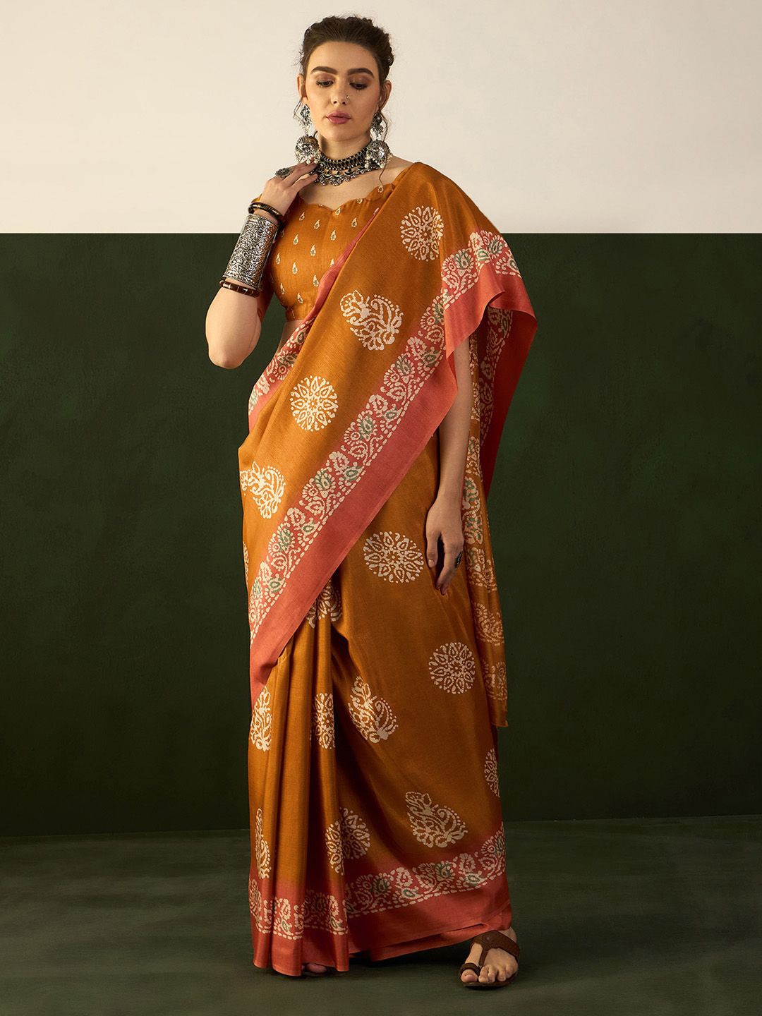 

KALINI Ethnic Motifs Bagru Printed Saree, Mustard
