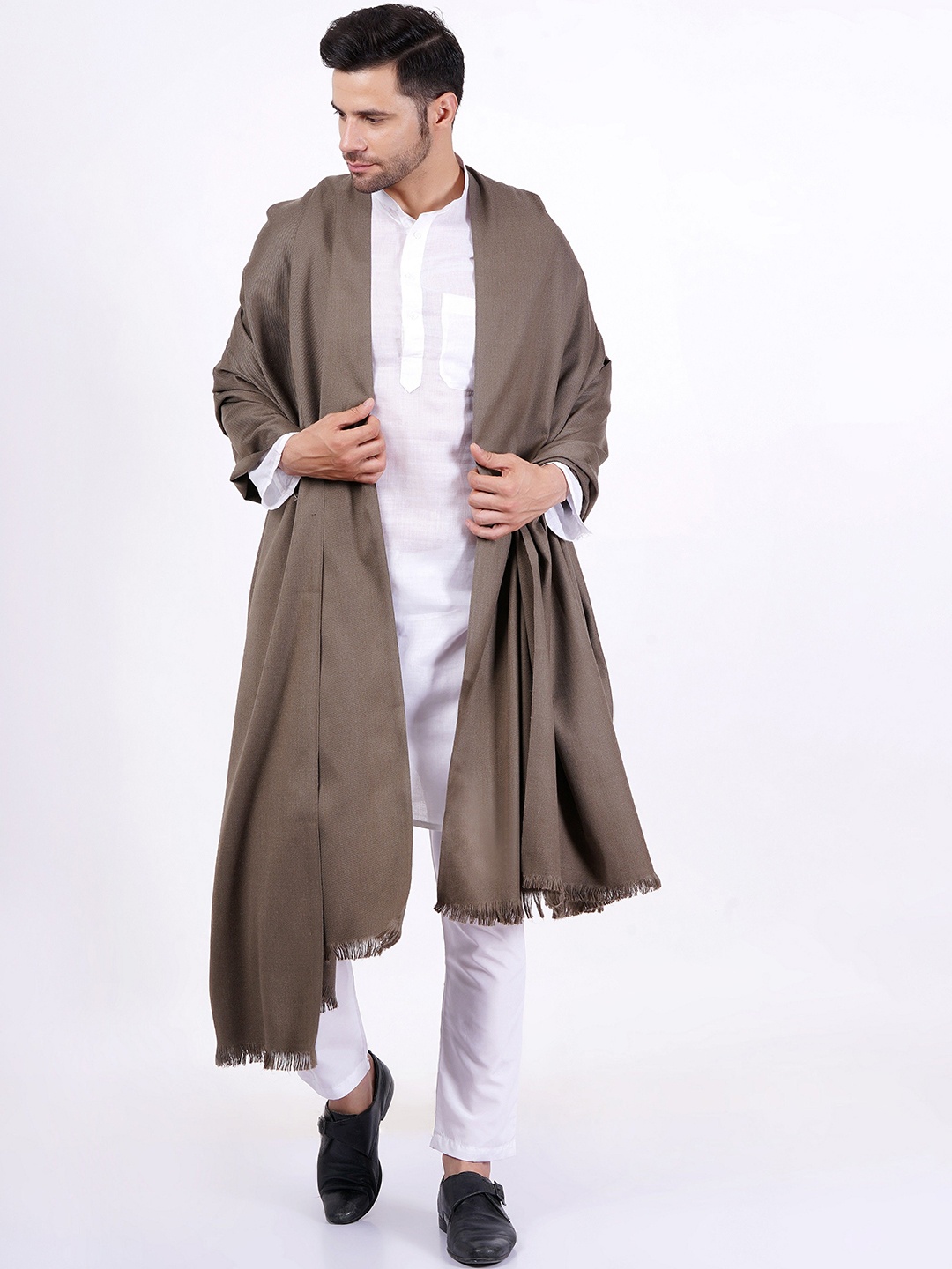 

Vrinde Woollen Shawl, Grey