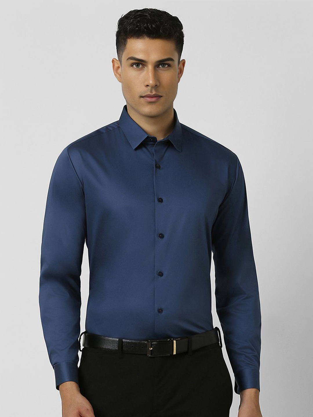 

V Dot Men Spread Collar Solid Cotton Slim Fit Formal Shirt, Navy blue