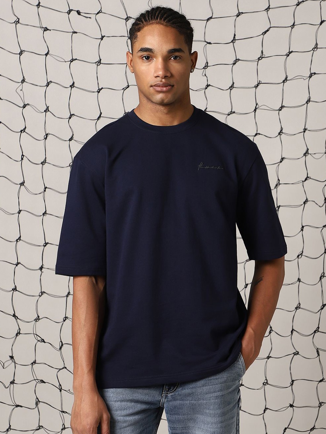 

Hubberholme Men Solid Round Neck Cotton Oversized T-shirt, Navy blue