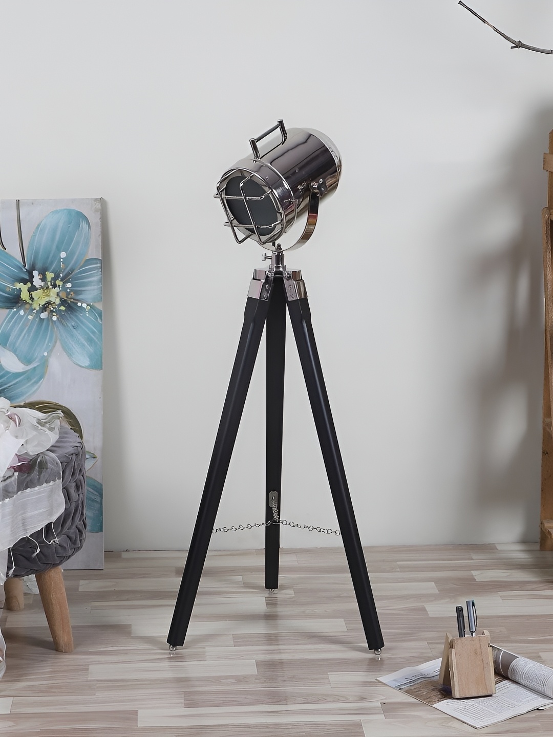 

pristine interiors Black Wooden Spotlight Floor Lamps