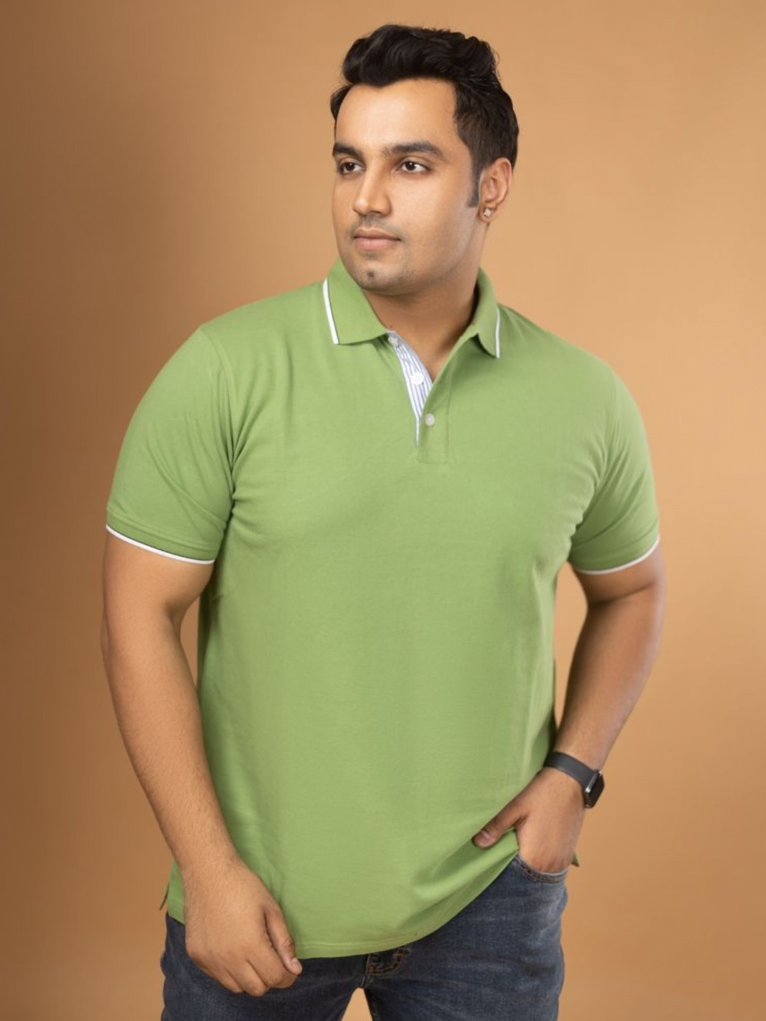 

Sizeupp Men Plus Size Solid Polo Collar Cotton T-shirt, Green