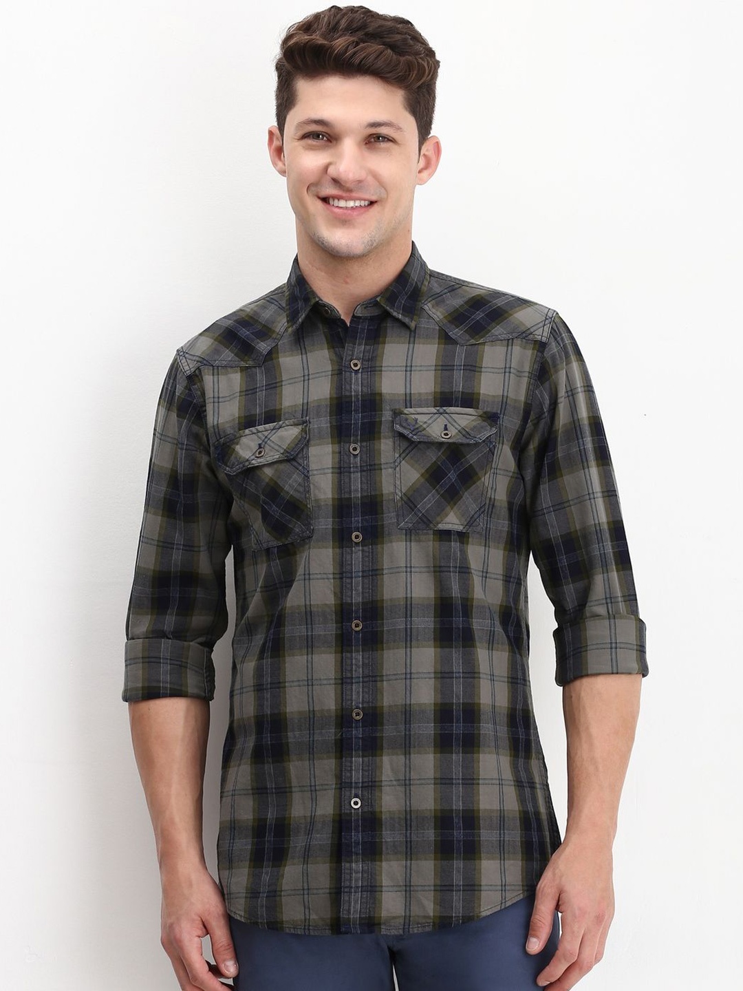 

Allen Solly Men Custom Spread Collar Checked Cotton Casual Shirt, Grey