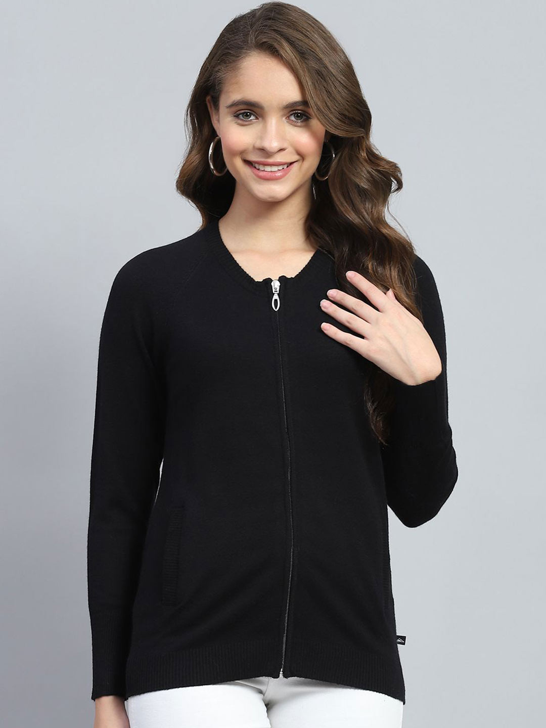 

Monte Carlo Women Long Sleeves Woollen Cardigan, Black