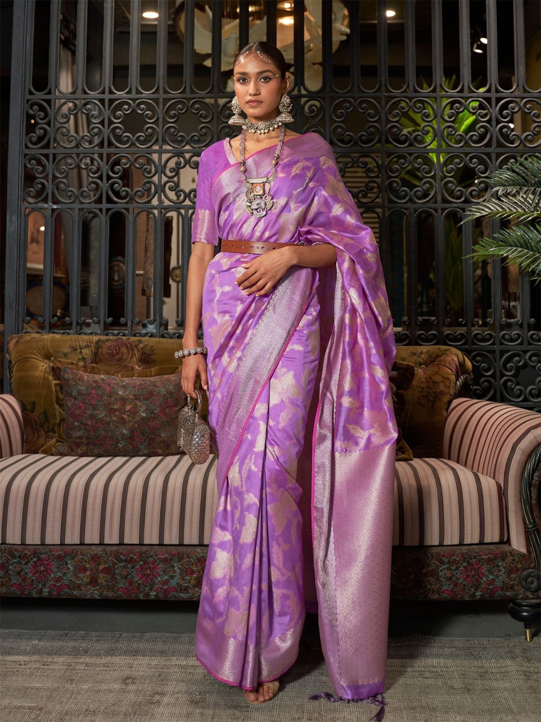 

ODETTE Woven Design Zari Saree, Purple