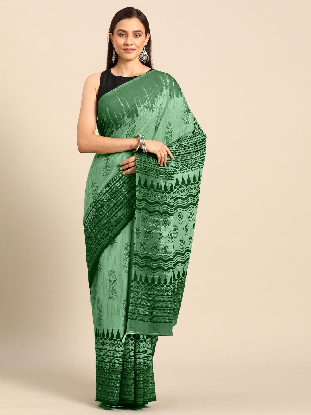 

BUTA BUTI Floral Printed Pure Cotton Saree, Green
