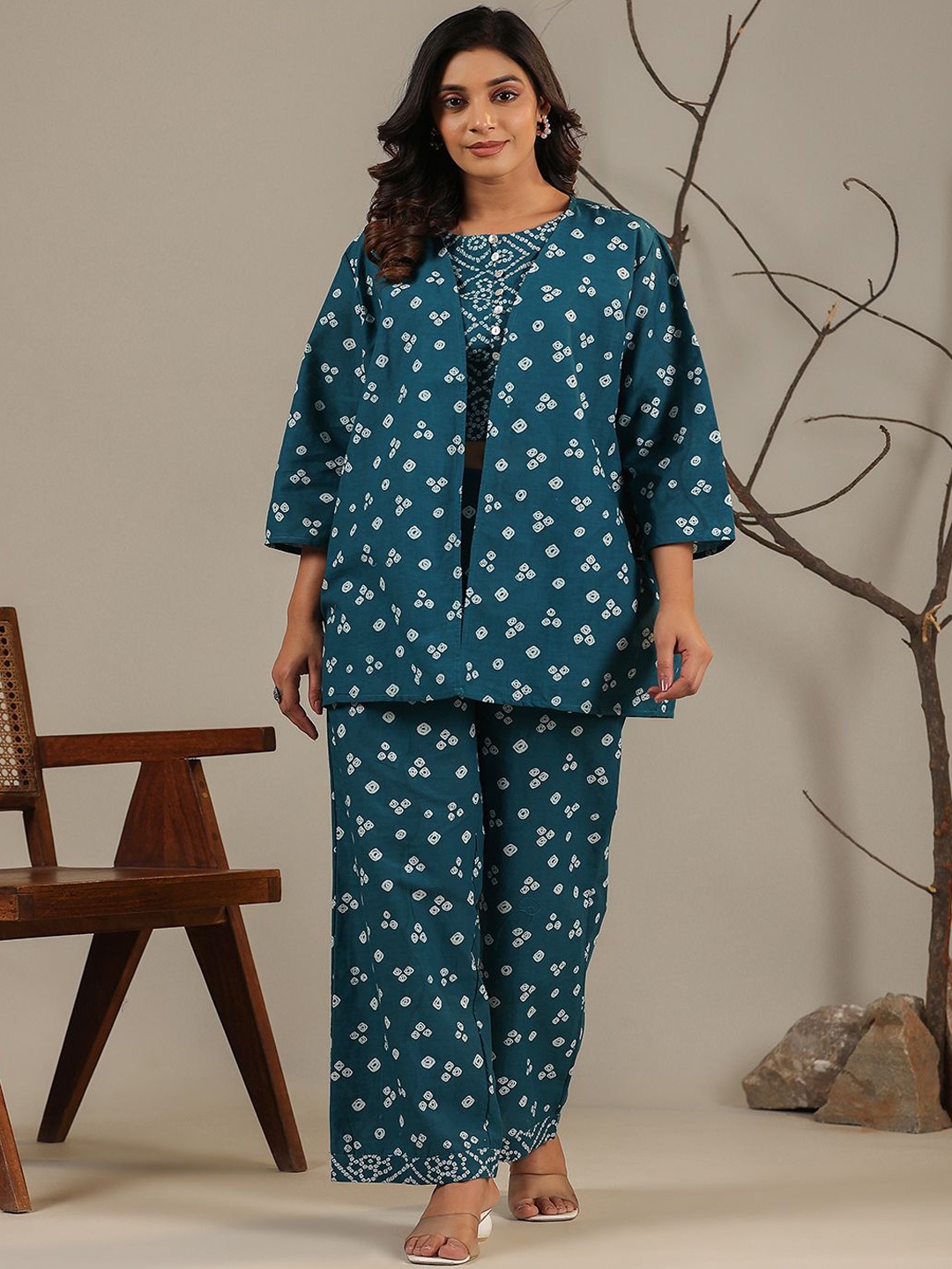 

Coordnord Printed Pure Cotton Top & Shrug With Palazzos, Blue