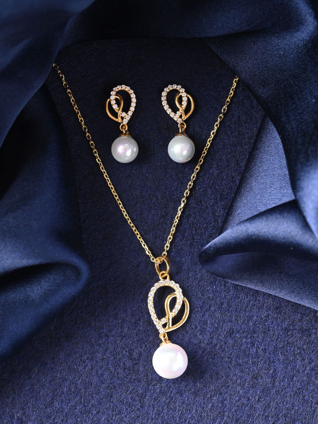 

Clara 925 Sterling Silver Gold-Plated Stone Studded Jewellery Set