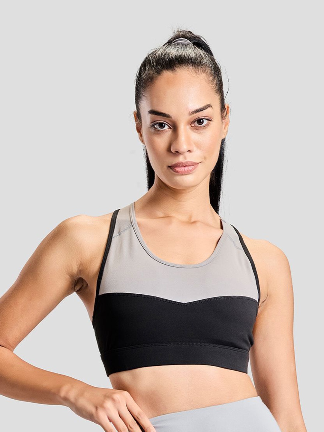 

BOLDFIT Colourblocked Full Coverage Sports Bra Full Coverage, Grey