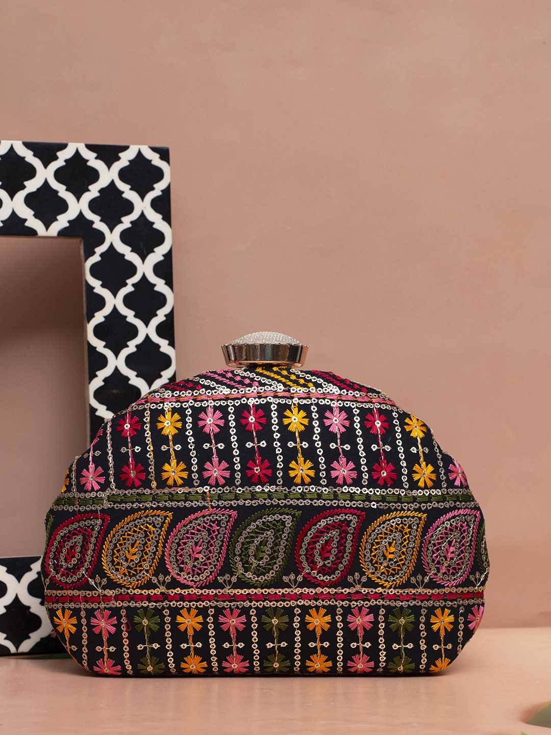 

ARTKLIM Embroidered Box Clutch, Black