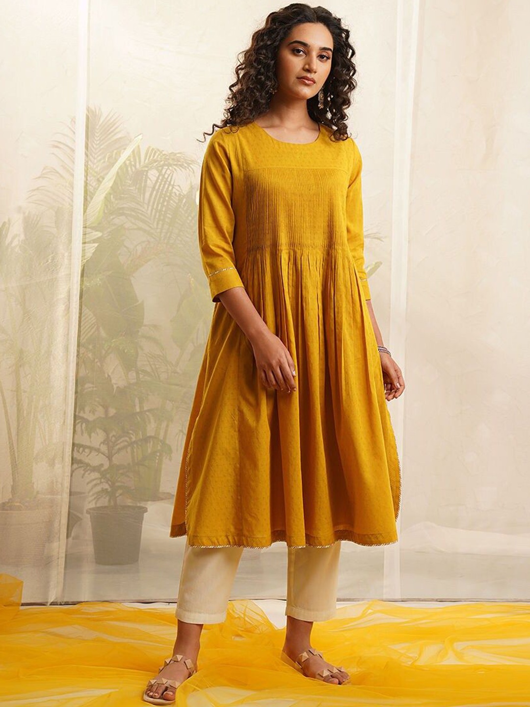 

JAYPORE Round Neck Pure Cotton Anarkali Kurta, Mustard