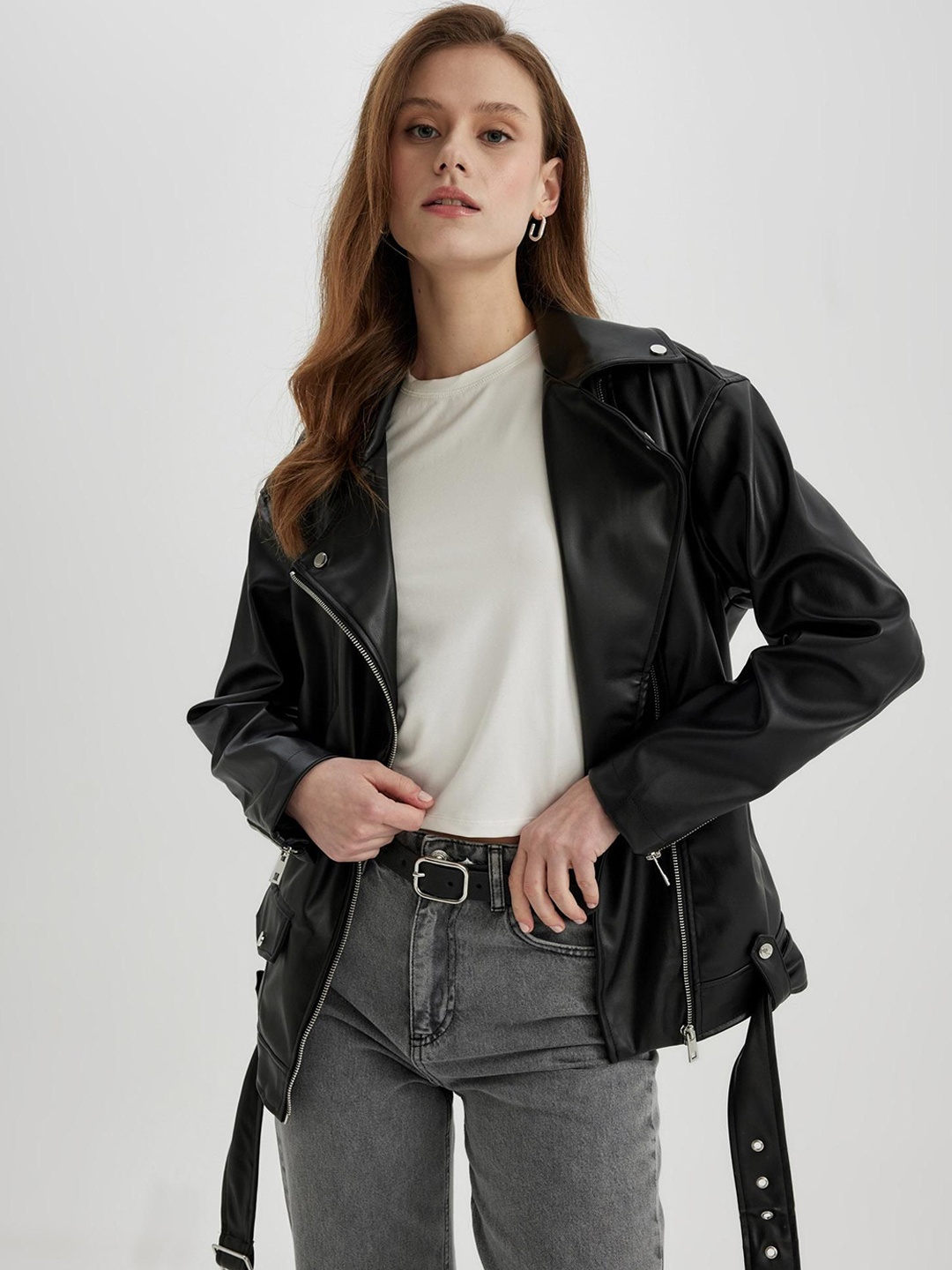 

DeFacto Women Crop Biker Jacket, Na