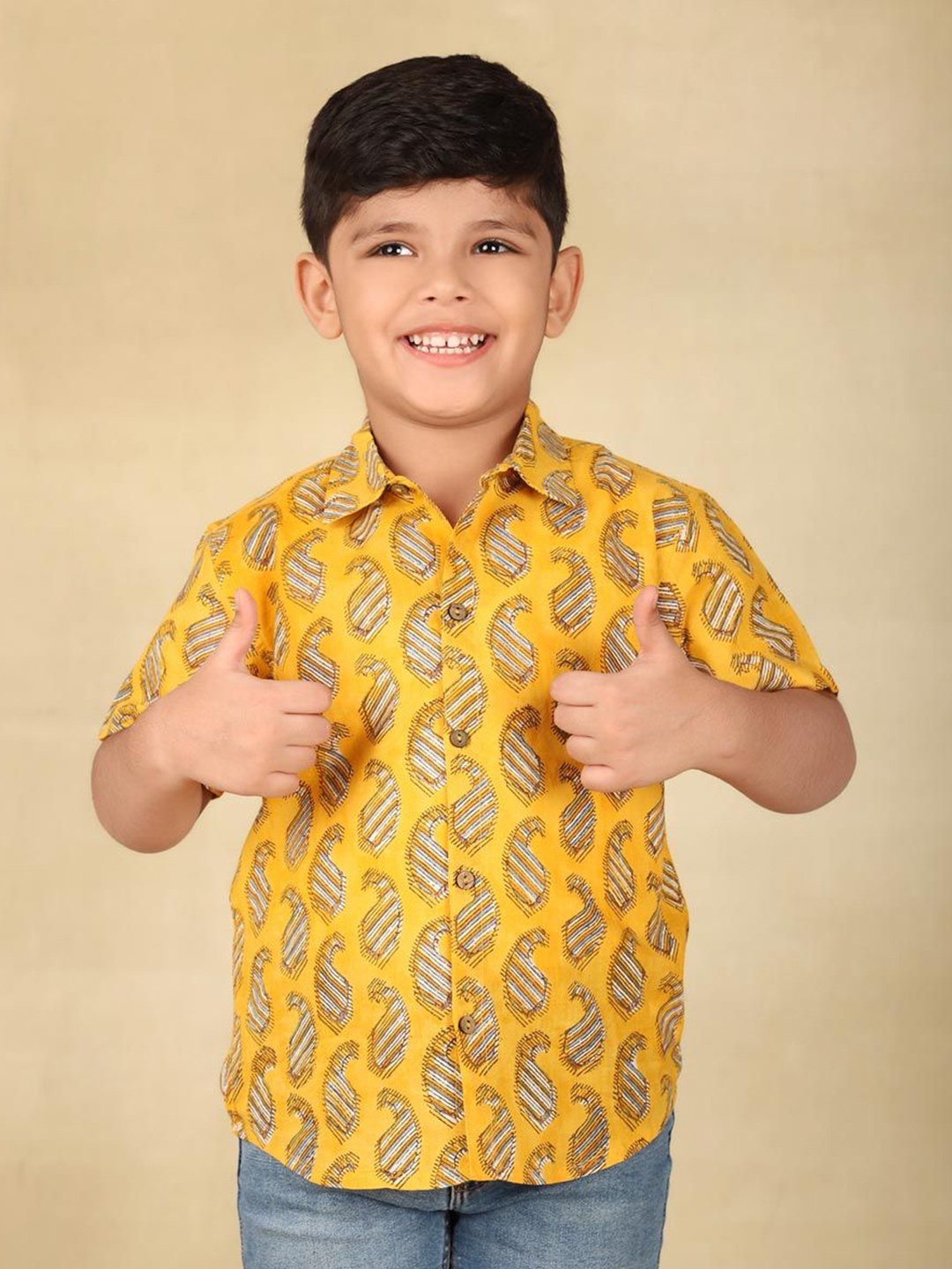 

Fabindia Boys Spread Collar Ethnic Motifs Printed Cotton Casual Shirt, Yellow