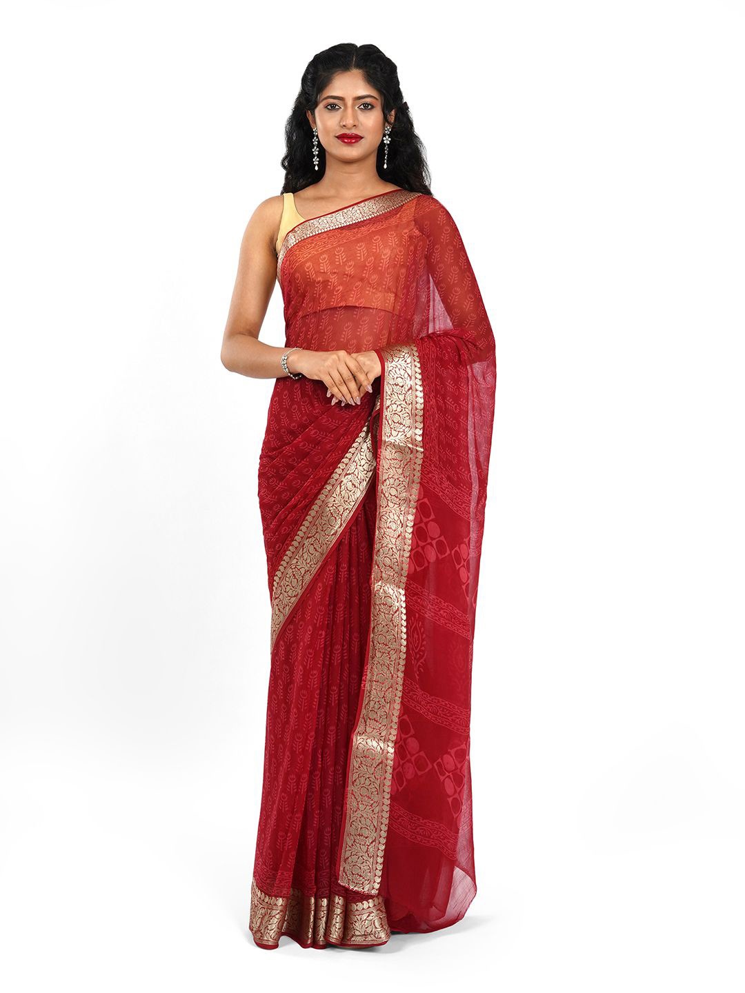 

TEEJH Dabu Zari Pure Chiffon Saree, Red