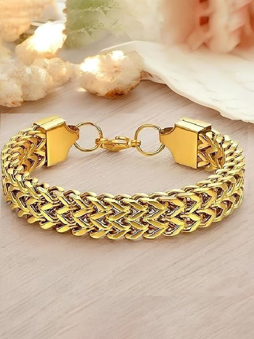 

Lila Men Antique Wraparound Bracelet, Gold