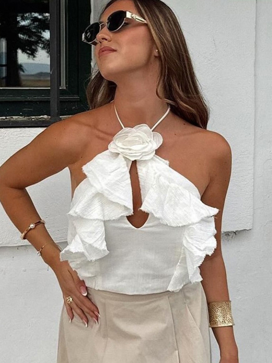 

LULU & SKY Solid Halter Neck Crop Top, White