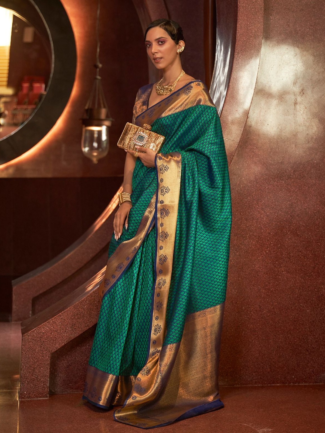 

ODETTE Woven Design Zari Saree, Green