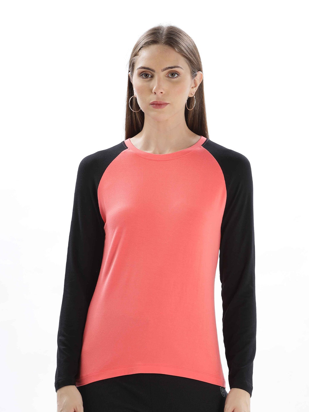 

DOMIN8 Women Colourblocked Round Neck Top, Pink