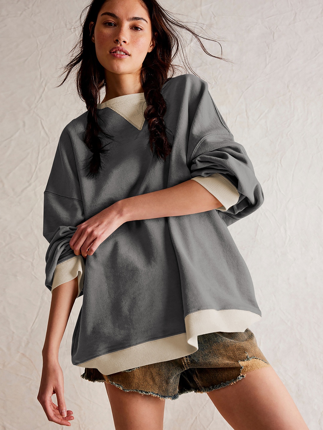 

StyleCast x Revolte Women Solid Sweatshirt, Grey