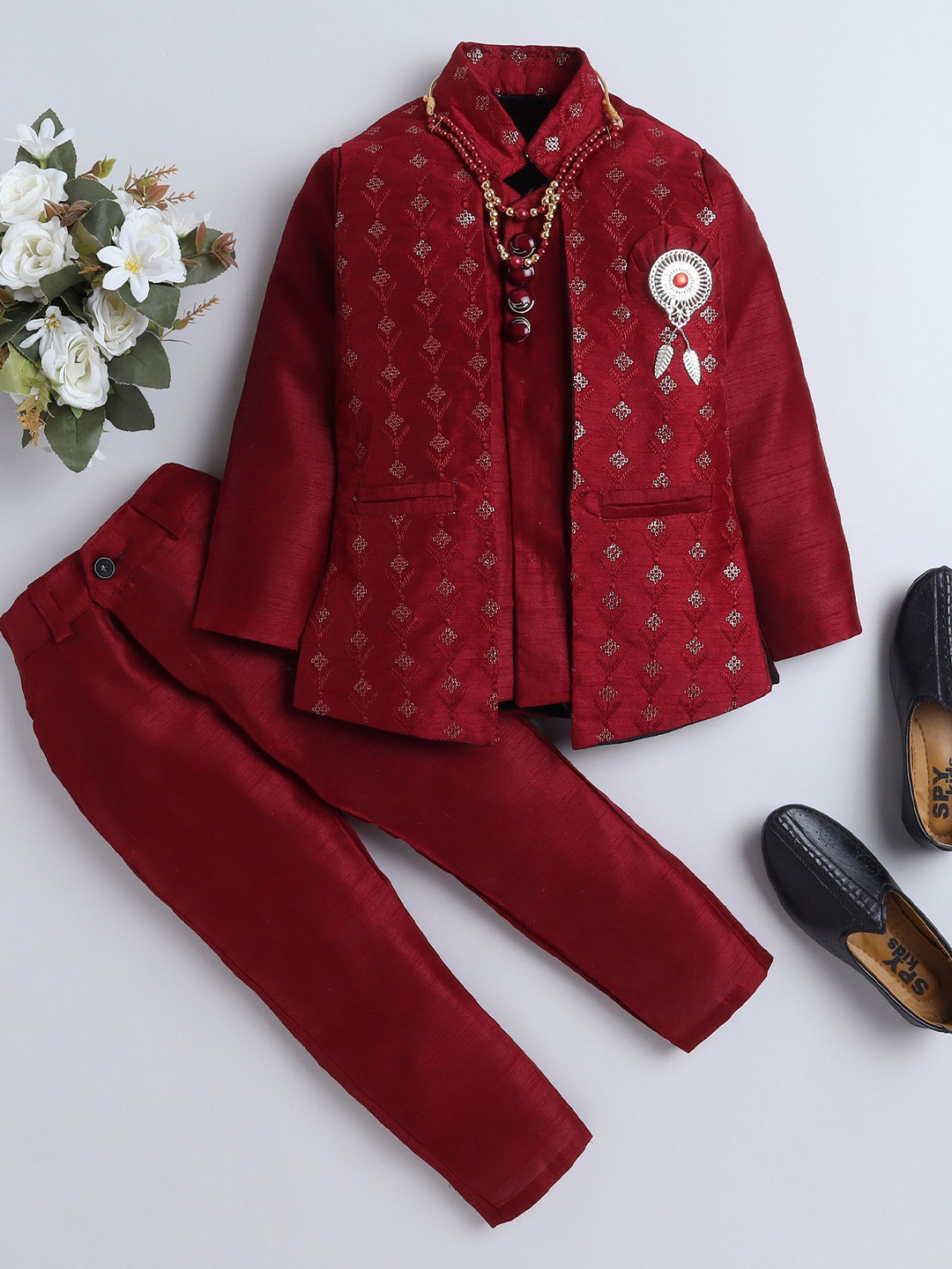 

BAESD Boys Embellished Sequinned Mandarin collar Bandhgala Blazer With Trouser, Maroon