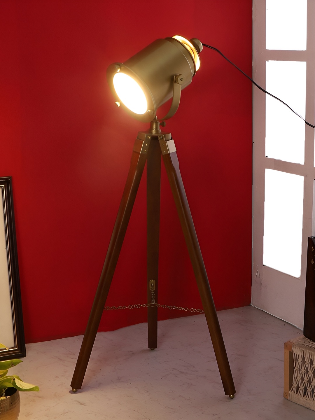 

pristine interiors Brown Wooden Cylinder Shaped Floor Lamp