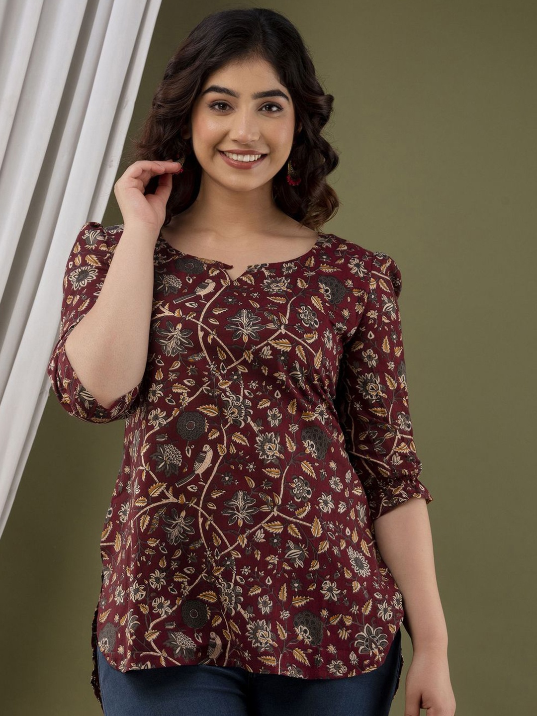 

NITVAN Women Floral Printed Round Neck Cotton Top, Brown