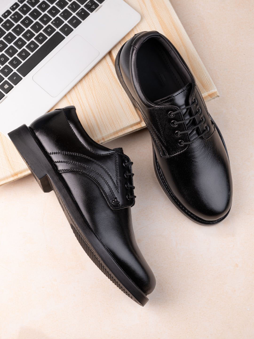 

MENGLER Men Formal Leather Derbys, Black